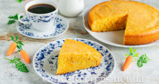 Морквяний пиріг на кефірі (ароматний і дуже смачний!)