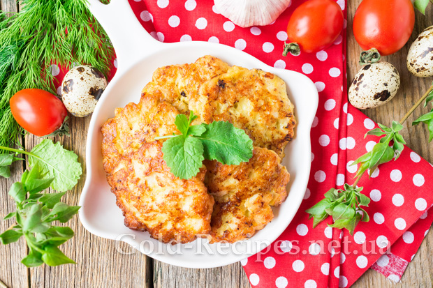 Рублені котлети з курячого філе з сиром
